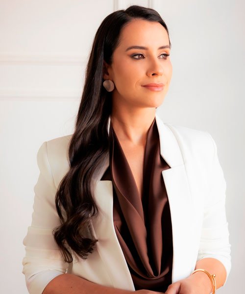 Dra. Valéria Batista